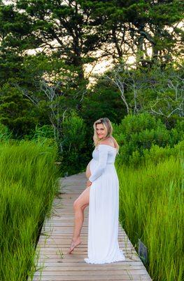 Maternity photo session in Oak Bluffs.