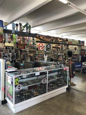 Gnarly's Skate Shop