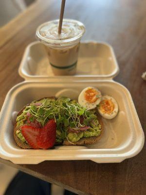 Avocado toast & chai latte