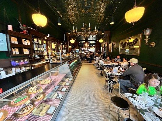 Caffe Roma, interior