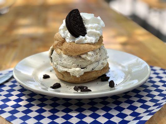 Oreo Cream Puff