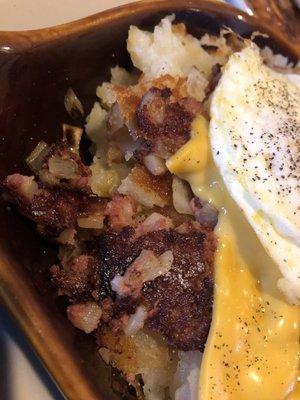 Texas skillet- subbed in jalapeños, eggs over easy.