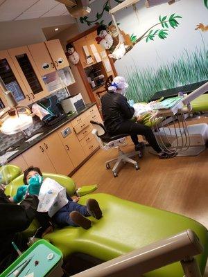 Perfect dentist for both my kids to get cleaned at the same time!!