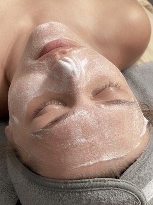 Facial/ exfoliating mask