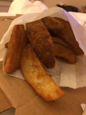 Mediocre potato wedges.