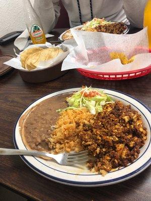 Huevos con Chorizo, corn tortillas, Jarritos Mango