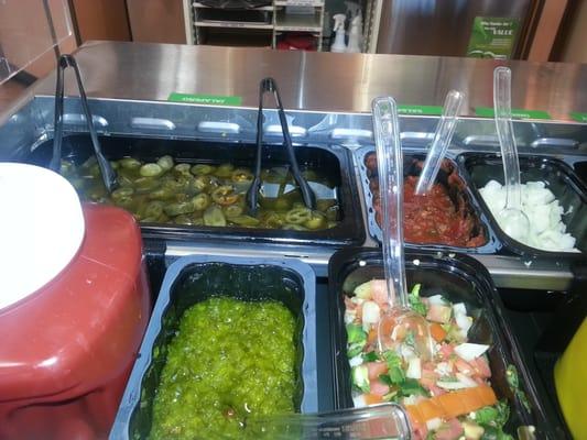 Condiment bar looks great!! These ladies on morning shift hold it down!!! Keeping everything clean and fresh.