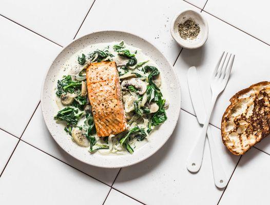 Salmon Florentine w/ Spinach & Mushrooms