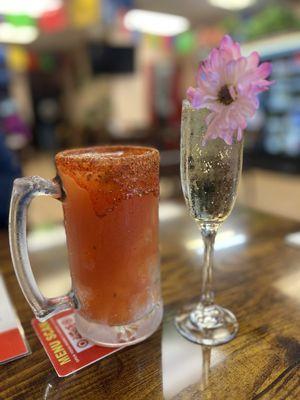 Dranks. Michelada and champagne