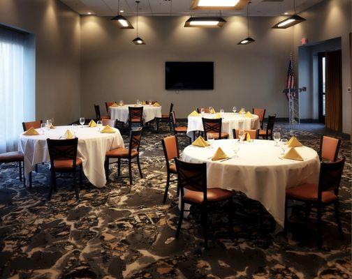 Banquet room for private parties and meetings.