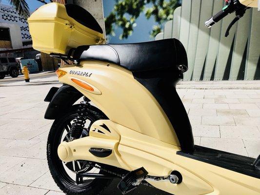 SUPERFLY Electric Scooter 2018 Cream