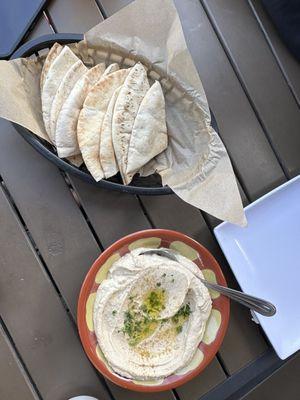 Hummus with pita bread