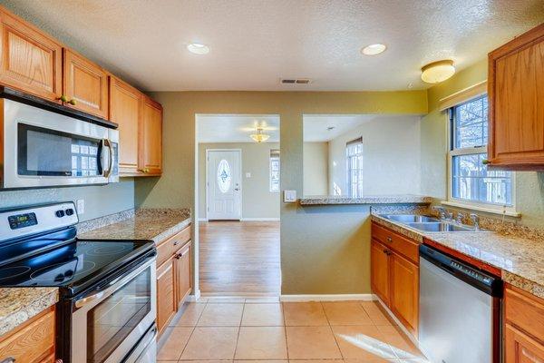 6935 W. 55th Pl - Kitchen