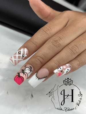 I.H. Xclusive Nails & Spa