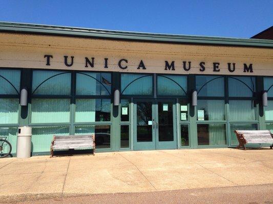 Tunica Museums