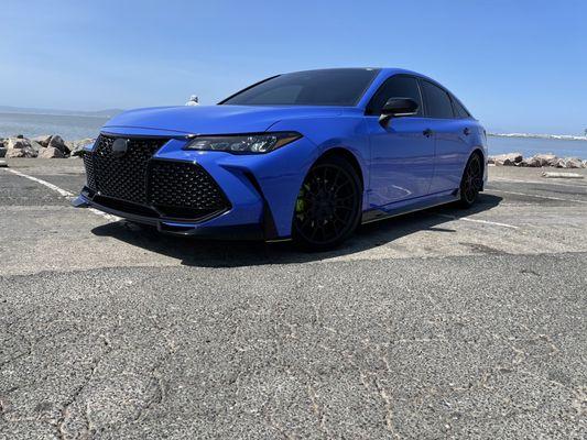 2020 TRD Avalon wrapped in maritime blue