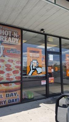 Little Caesars Pizza