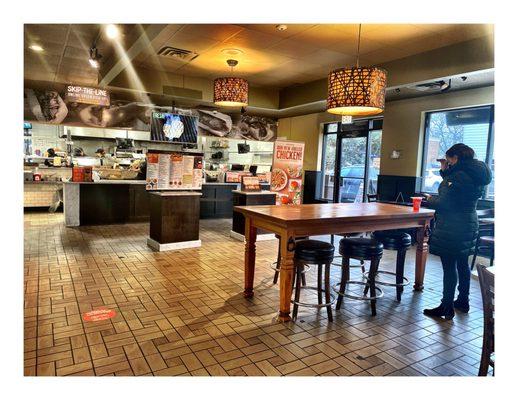 Inside Buona Restaurant.Waiting for Pickup! (Block from NorthAve/HarlemAve) Drive Thru Take Out Delivery Dine In. Great Italian Beef ! Cool!