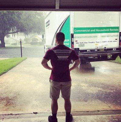 Rain or shine, we grind. Its moving season in Gainesville Florida. The one time you DON'T want a moving company to leave you high and dry!