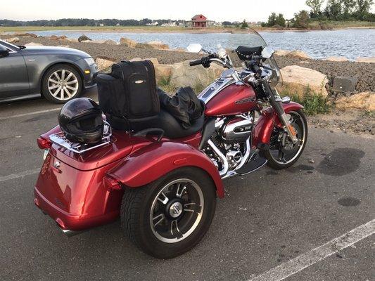 8/21/22 A perfect August late afternoon ride to the Guilford Town Marina. And as always, I had to include Ladiva.