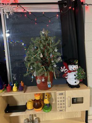 Our DAYCARE CHILDREN CHRISTMAS TREE