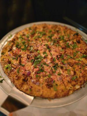 Tandoori chicken pizza