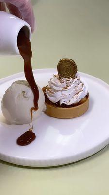 Banoffee with Ice Cream