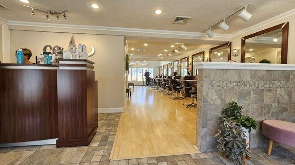 Beautiful salon! Immaculate, inviting and the front staff are so friendly.