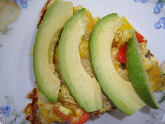 Breakfaskt Fritata with avocado