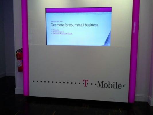 T Mobile in WILLOWBROOK Mall Wayne NJ. Upper Level.n