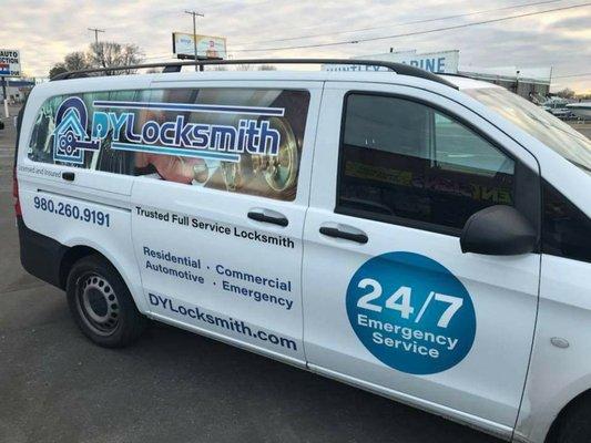 DY Locksmith Charlotte NC
Residential, commercial and automotive service.