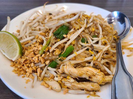 25. Pad Thai