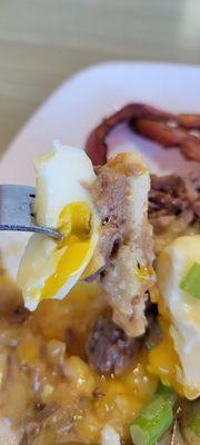 Pot roast eggs Benedict