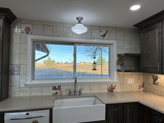 Sink area & tile