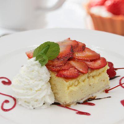 How about this delicious dessert after lunch? stop by at Mayan Riviera and enjoy it.