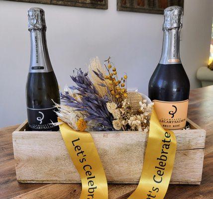 Champagne wood gift box with two exquisite Billercart-Salmon Brut and Rosé 375ml bottles. Can be paired with snacks or fresh flowers. #gifts