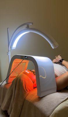 During the facial : red light therapy