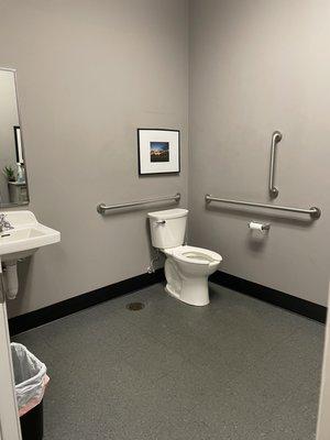 Super clean restroom