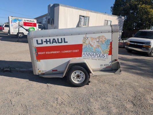 U-Haul Neighborhood Dealer