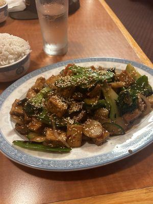 Sesame tofu and veggies