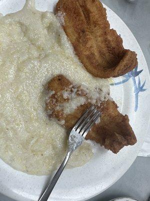 Fish and grits again! I think this my grandma plate!