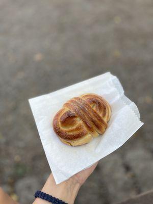 Cardamom bun