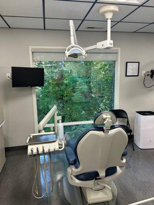 Our operatories have scenic views of the forest and Pringle Creek!