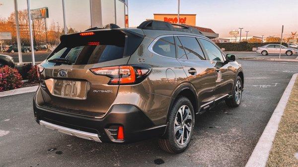 Subaru Outback limited loaded