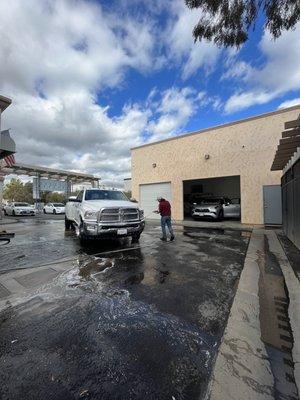 Side-wash any size any car all hand wash