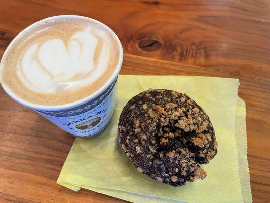 Horchata Latte ($4.75) & Choco Tres Leches Muffin ($3.75)