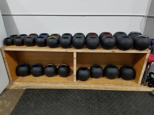 Full set of Thompson Fatbells 6lbs to 150lbs.