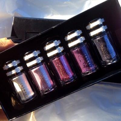 MAC pigment & glitter set from the holiday '13 collection