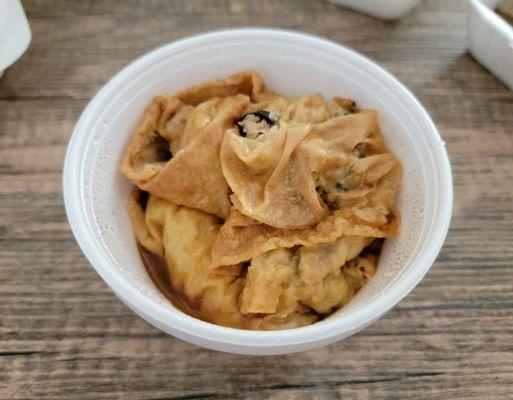 Bean Curd Roll in Oyster Sauce. Sorry, it looks contorted in the togo container.