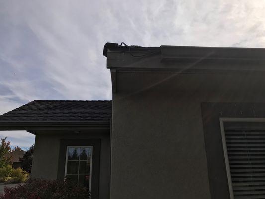 Do you have a damaged gutter? Repairs & service available!